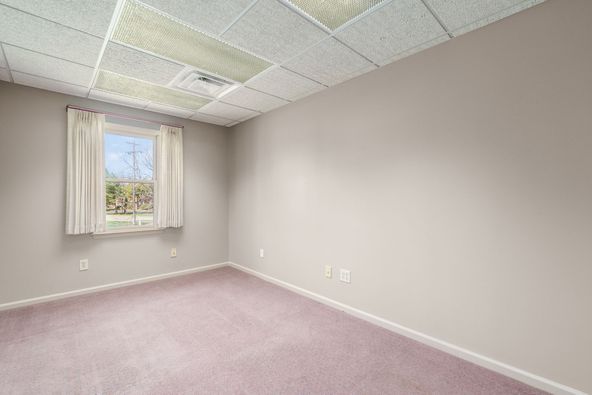 Suite 109